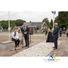 12 -7-2015 Onthulling grafsteen Herwen Coll. P.Snip- HKR (42)